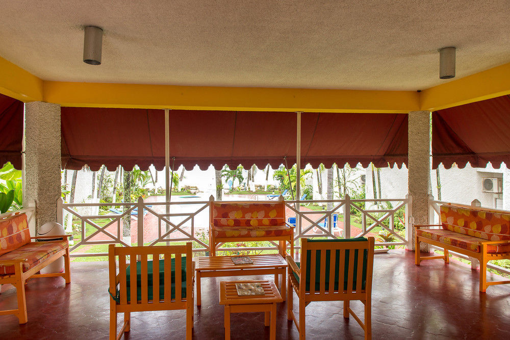 Tropical Court Inn New Kingston Dış mekan fotoğraf